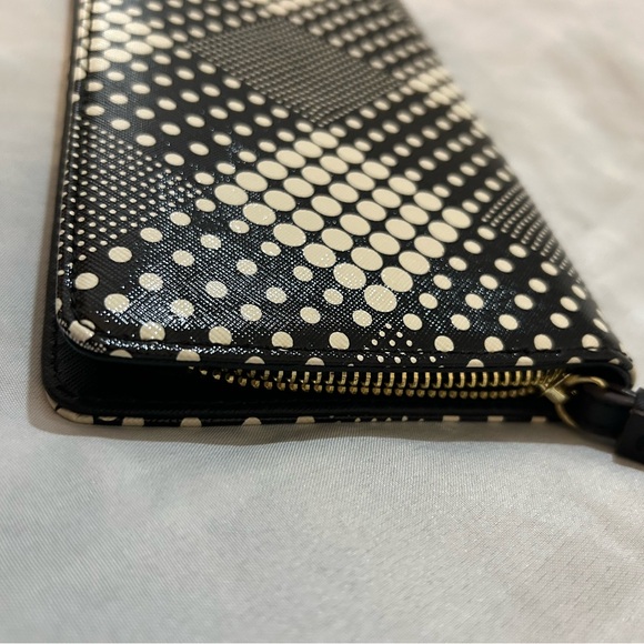 Anne Klein Black and Ivory Geometric Women's Wallet - Picture 4 of 13
